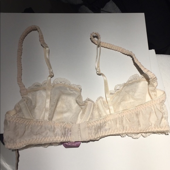 Excellent Ivory white Lace 32C sexy bralette bra - Picture 3 of 6